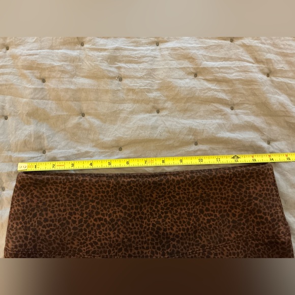 White House Black Market Women’s Runway Suede Legging Animal Print Size 6 - Picture 4 of 6